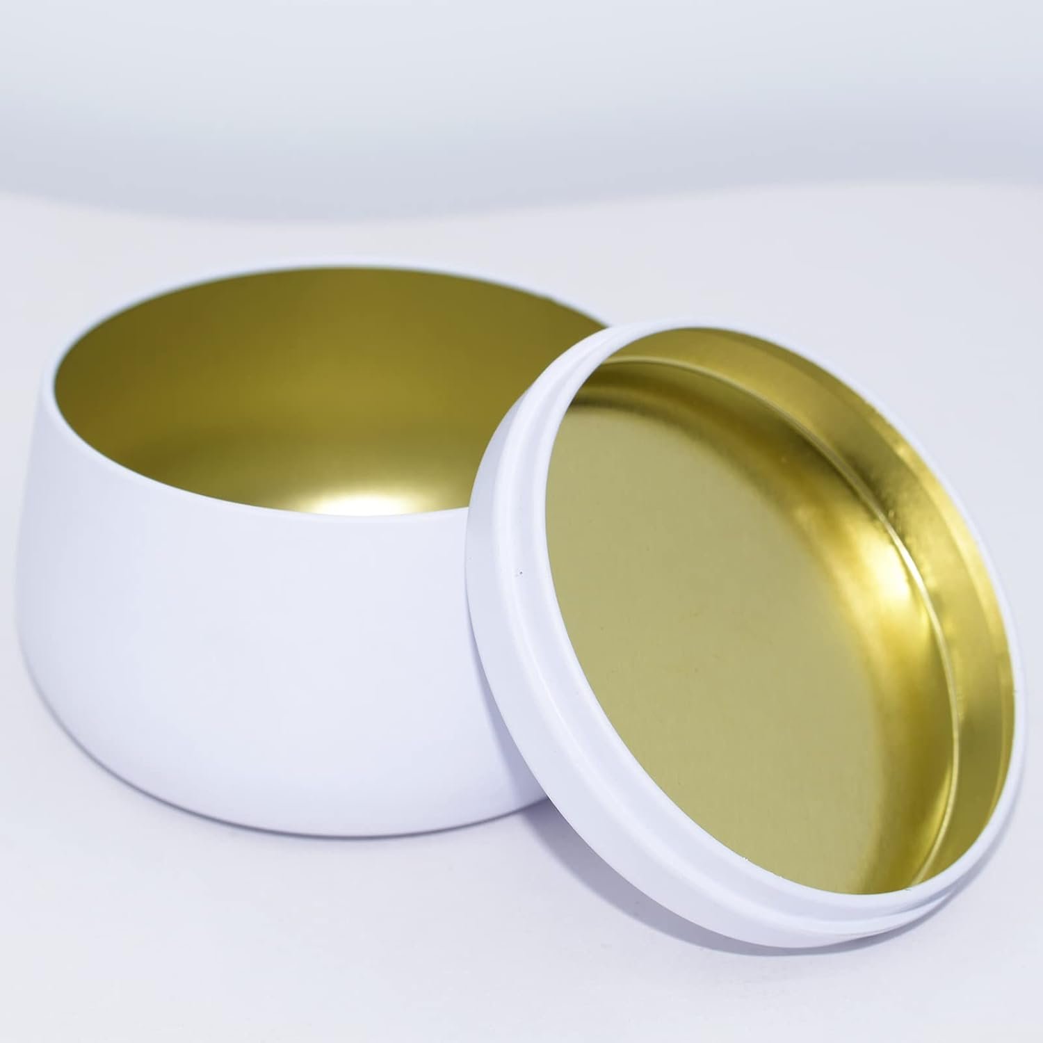 White 8oz Tin